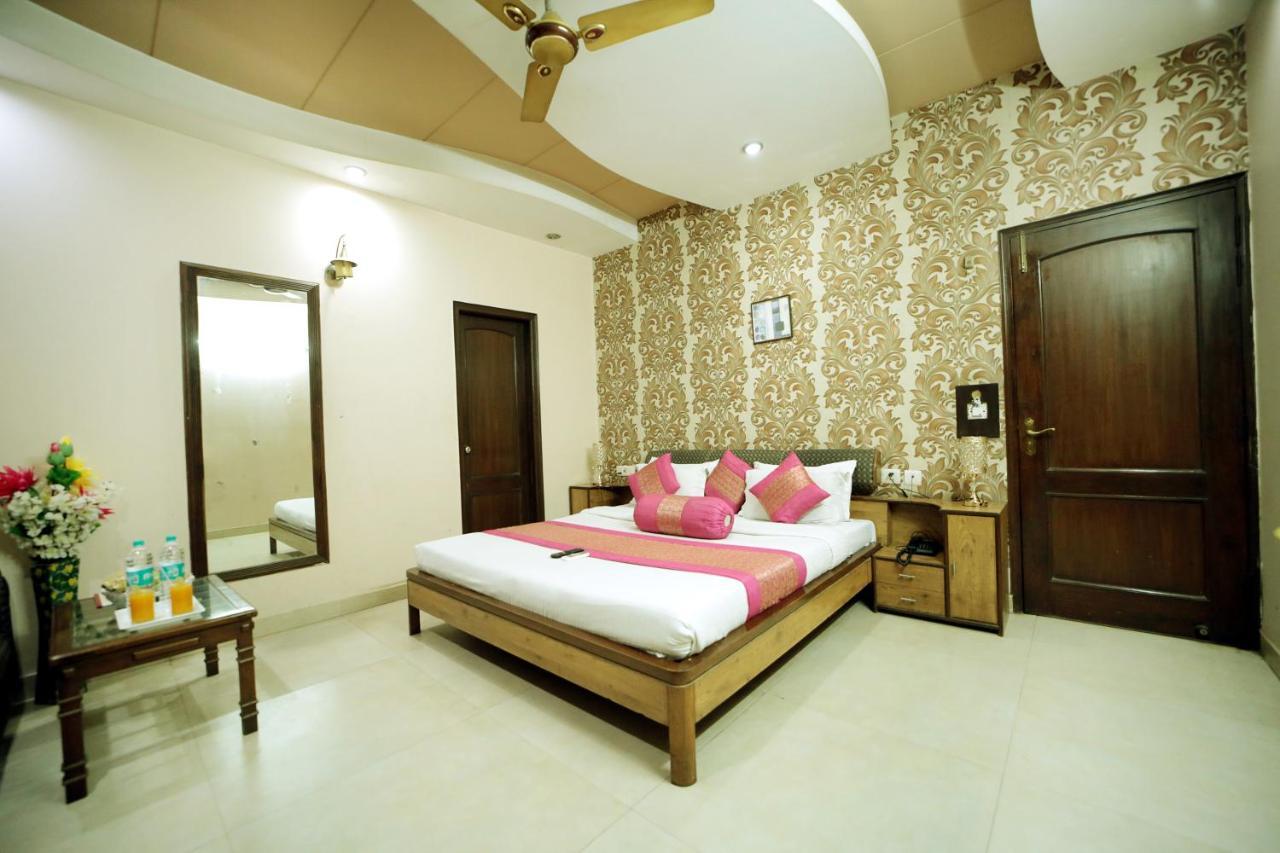 Hotel Blue Bell - Karol Bagh New Delhi المظهر الخارجي الصورة